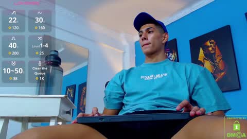 Snapshot of calavalerio chatting on 01/09/25, 08:22 Valerio online show from 01/09/25, 08:22