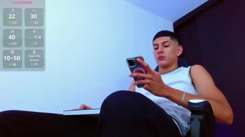 Snapshot of calavalerio chatting on 02/18/25, 07:52 Valerio online show from 02/18/25, 07:52