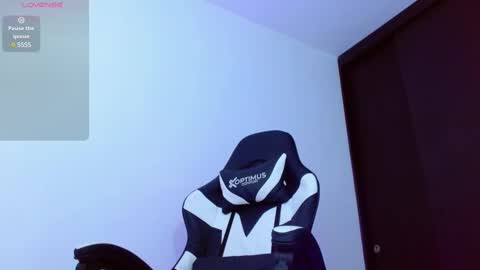 Snapshot of calavalerio chatting on 02/26/25, 08:33 Valerio online show from 02/26/25, 08:33