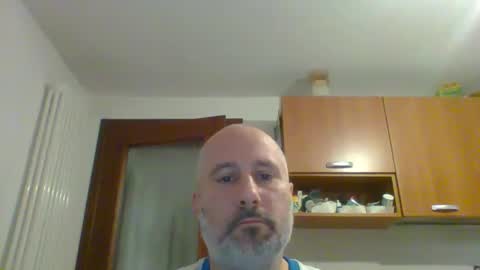 Snapshot of caldoski chatting on 10/27/25, 07:29 caldoski online show from 10/27/25, 07:29