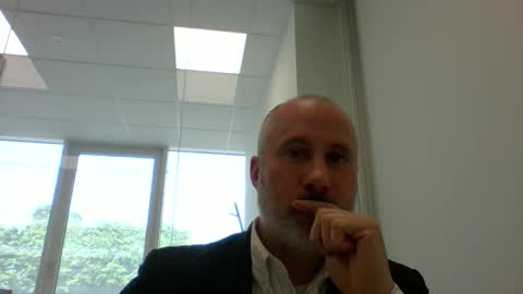 Snapshot of caldoski chatting on 04/22/26, 11:23 caldoski online show from 04/22/26, 11:23