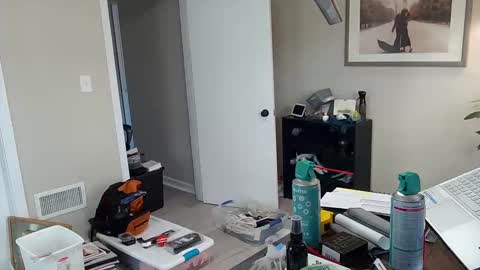 Snapshot of calevilliers chatting on 02/03/25, 04:20 Cale online show from 02/03/25, 04:20