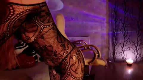 Snapshot of caliente_emperatriz chatting on 05/12/26, 09:56 EMPERATRIZ online show from 05/12/26, 09:56