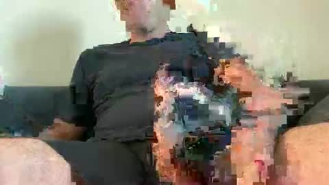 Snapshot of californianguy chatting on 03/19/26, 10:47 Mike Brench online show from 03/19/26, 10:47