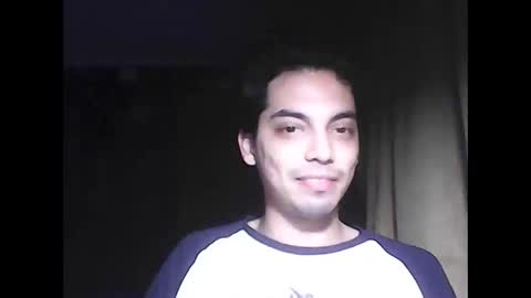 Snapshot of caligula_99 chatting on 10/07/25, 12:19 Calgula online show from 10/07/25, 12:19