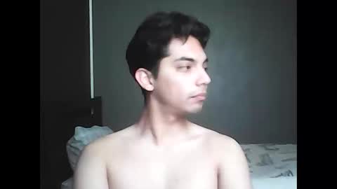 Snapshot of caligula_99 chatting on 01/09/26, 05:37 Calgula online show from 01/09/26, 05:37