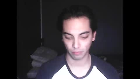 Snapshot of caligula_99 chatting on 05/11/26, 12:27 Calgula online show from 05/11/26, 12:27