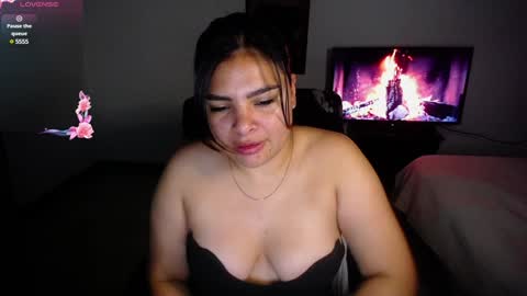 caliope_goddess1 online show from 02/05/25, 09:46
