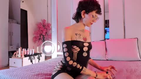 Caliope  online show from 05/26/26, 09:44