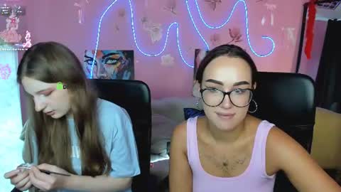 Snapshot of calista_bliss chatting on 06/12/26, 06:23 Calista online show from 06/12/26, 06:23