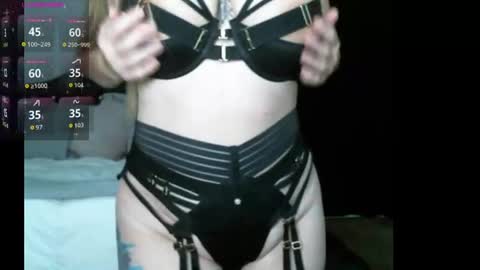 Snapshot of calistarayne chatting on 07/25/26, 06:11 calistarayne online show from 07/25/26, 06:11