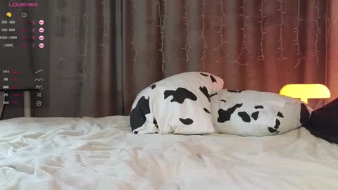 Nancy  Please thumbs up me  online show from 02/13/25, 06:59