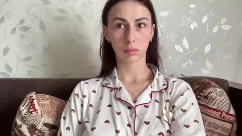 Anna online show from 03/06/25, 10:52