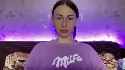 Anna online show from 03/08/25, 07:09