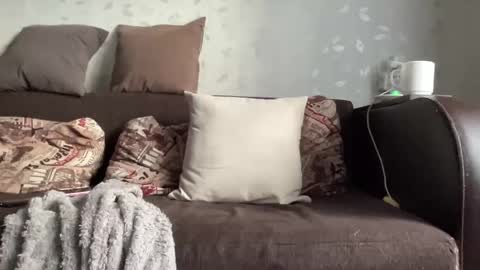 Anna online show from 01/14/26, 01:06