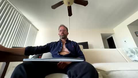 Snapshot of callesalada2 chatting on 05/01/26, 07:29 Whitest Boy Alive online show from 05/01/26, 07:29