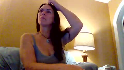 Snapshot of calli_girl420 chatting on 11/14/25, 03:49 Calli online show from 11/14/25, 03:49