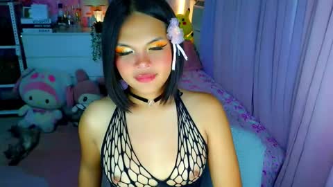 Snapshot of callme_mia chatting on 03/07/26, 06:21 Mia online show from 03/07/26, 06:21