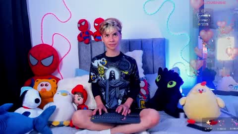 callum online show from 04/08/26, 04:12