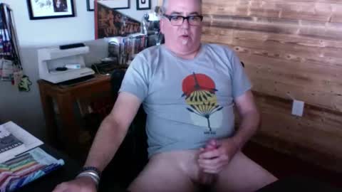 Snapshot of calman7777 chatting on 05/25/26, 06:36 calman7777 online show from 05/25/26, 06:36