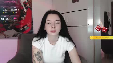 Snapshot of calmlilly chatting on 07/02/26, 02:22 Lilly online show from 07/02/26, 02:22