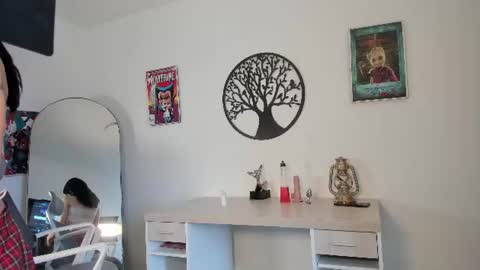 Snapshot of calopezreall chatting on 07/01/26, 07:02 online show from 07/01/26, 07:02