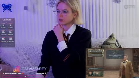 calvia_farey online show from 11/28/25, 07:44