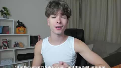 Hey I am Calvin  online show from 09/13/25, 09:14