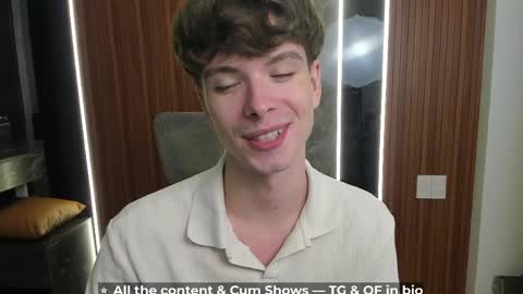 Hey I am Calvin  online show from 04/17/26, 05:16