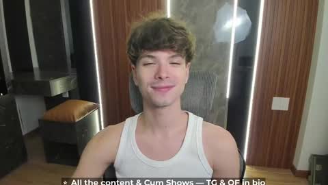 Hey I am Calvin  online show from 04/28/26, 05:18