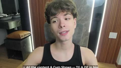 Hey I am Calvin  online show from 05/19/26, 03:18