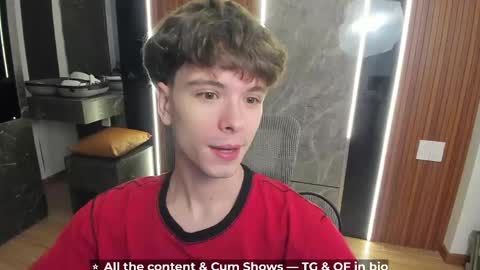 Hey I am Calvin  online show from 05/31/26, 06:09