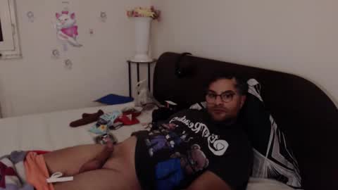 Calvinjohnlad online show from 11/19/25, 08:53