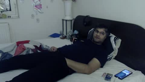 Calvinjohnlad online show from 11/25/25, 06:52