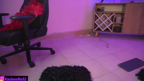 Calypso and Kayla online show from 02/09/25, 12:17