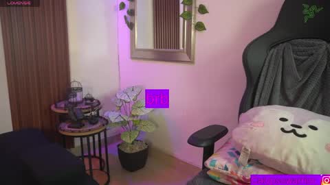 Calypso and Kayla online show from 04/18/26, 01:20