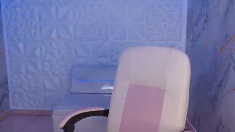 cam_xman online show from 04/20/26, 01:14