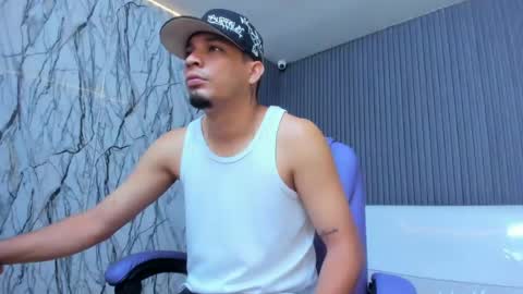 cam_xman online show from 06/04/26, 12:55