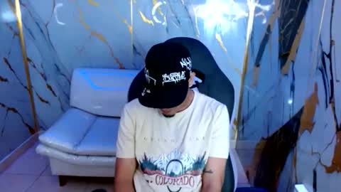 Snapshot of cam_xman chatting on 06/11/26, 12:14 cam_xman online show from 06/11/26, 12:14