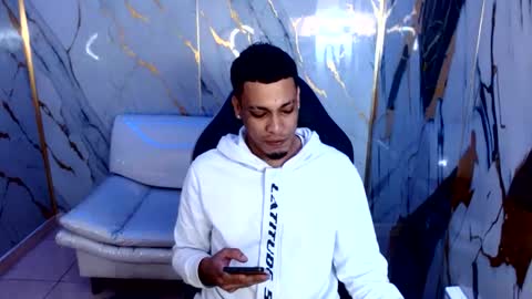 Snapshot of cam_xman chatting on 07/01/26, 12:07 cam_xman online show from 07/01/26, 12:07
