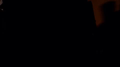Snapshot of camaleon692021 chatting on 05/25/26, 01:06 Charly online show from 05/25/26, 01:06