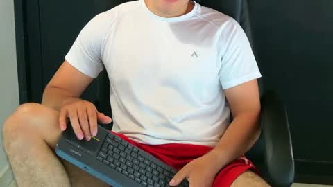 camara110 online show from 02/01/25, 05:37