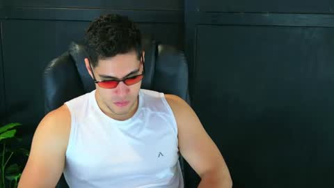 camara110 online show from 03/03/25, 02:47