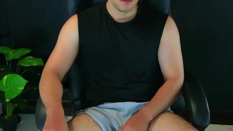 camara110 online show from 03/11/25, 03:12