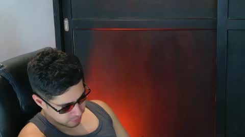 camara110 online show from 09/15/25, 10:54