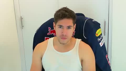 camara110 online show from 11/29/25, 08:01