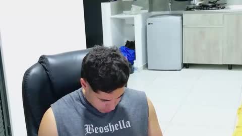 camara110 online show from 03/18/26, 01:42