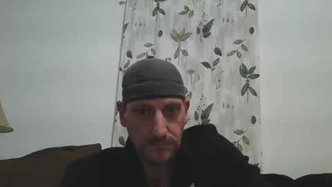 Chillaxin lets talk  online show from 12/31/24, 09:31