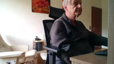 camcologne online show from 03/06/26, 10:34