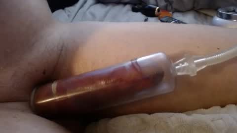 Snapshot of camcplinaz chatting on 10/26/25, 06:03 camcplinaz online show from 10/26/25, 06:03